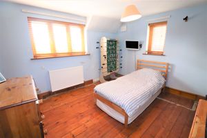 Photo 30- click for photo gallery